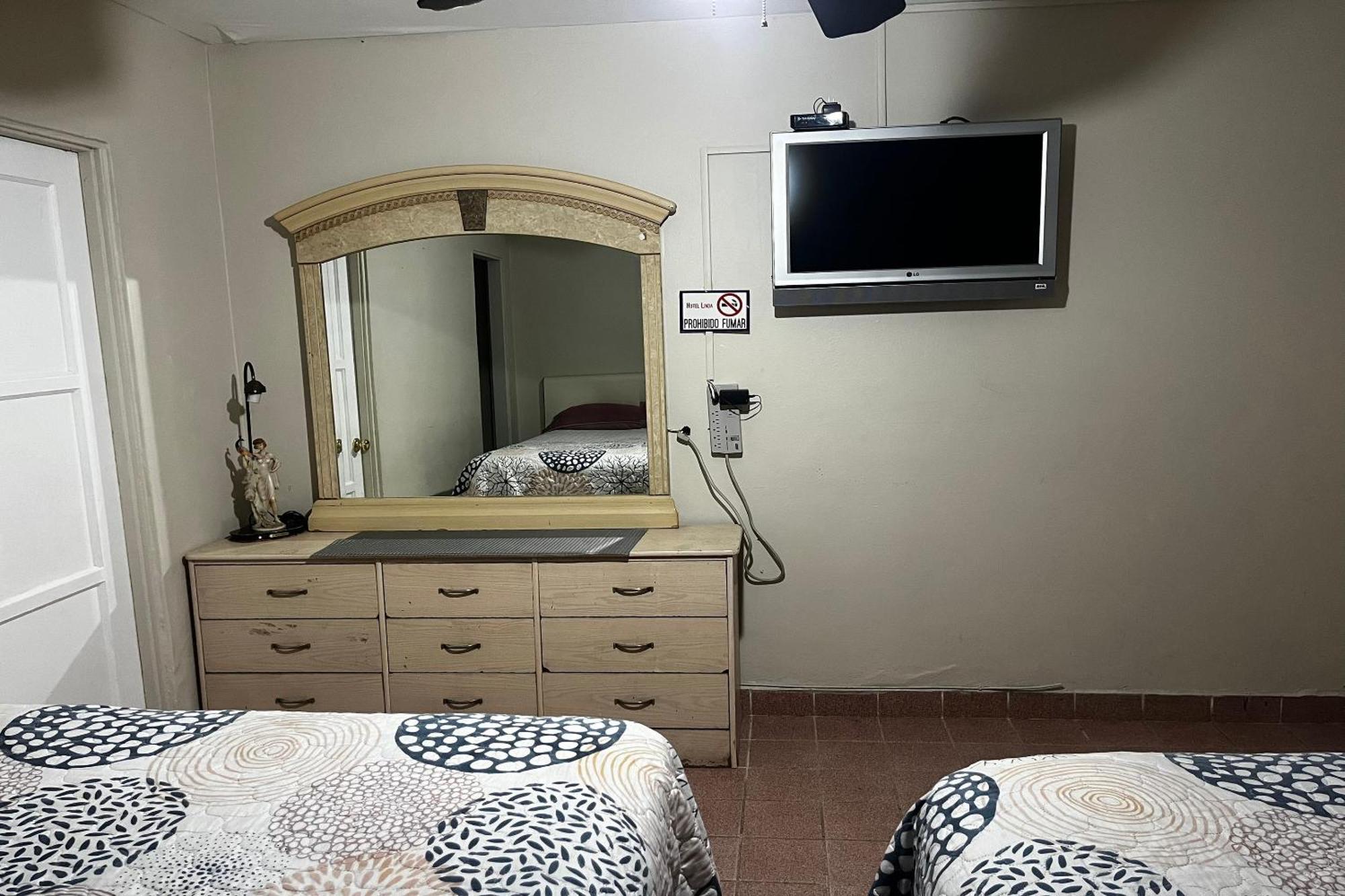 Oyo Hotel Linda Tijuana Eksteriør bilde