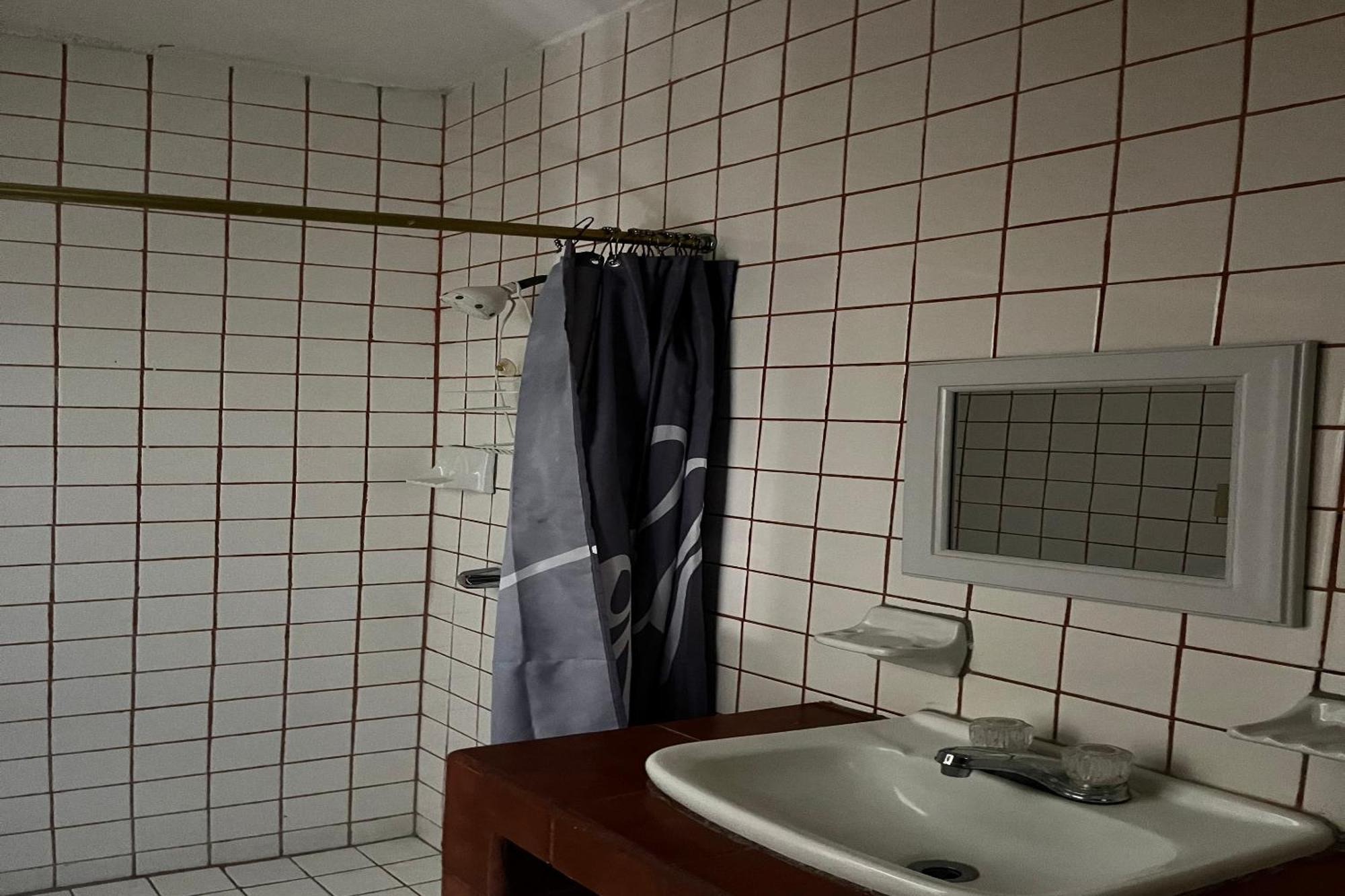 Oyo Hotel Linda Tijuana Eksteriør bilde