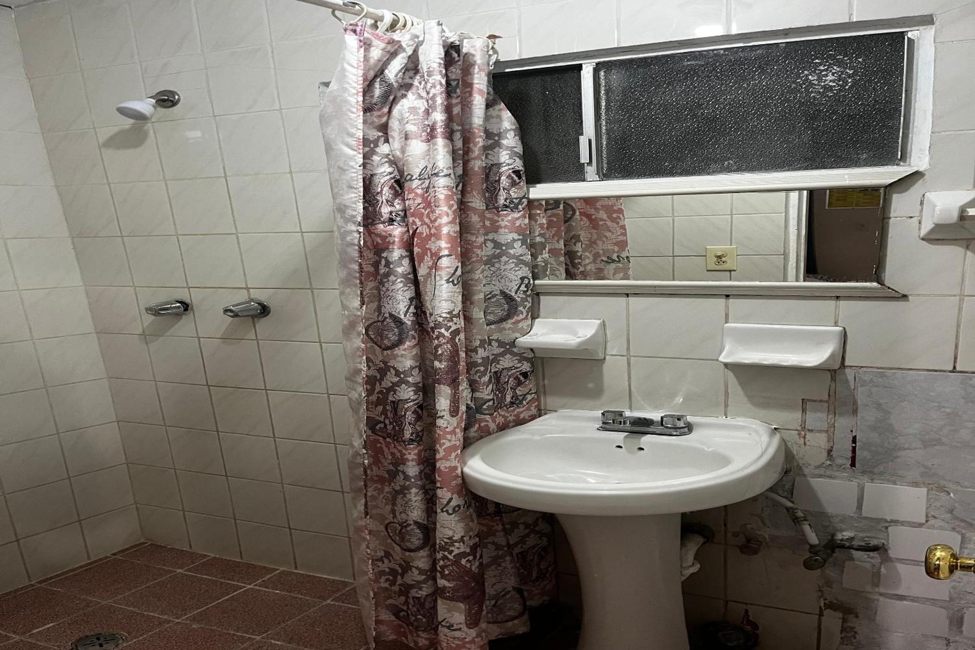 Oyo Hotel Linda Tijuana Eksteriør bilde